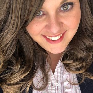 Meet your Posher, Cari